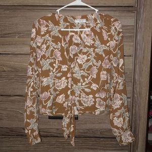 Pretty Flynn Skye top